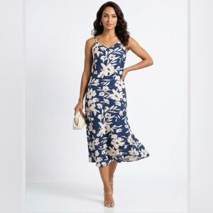 Luau  Maxi Dress with Scrunchie